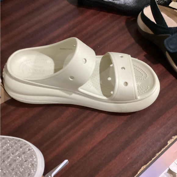14. NEW size 10 Crocs White Slide Sandals - Picture 5 of 5